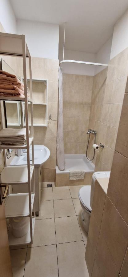 Oasis Of Peace Apartment Оміш Екстер'єр фото