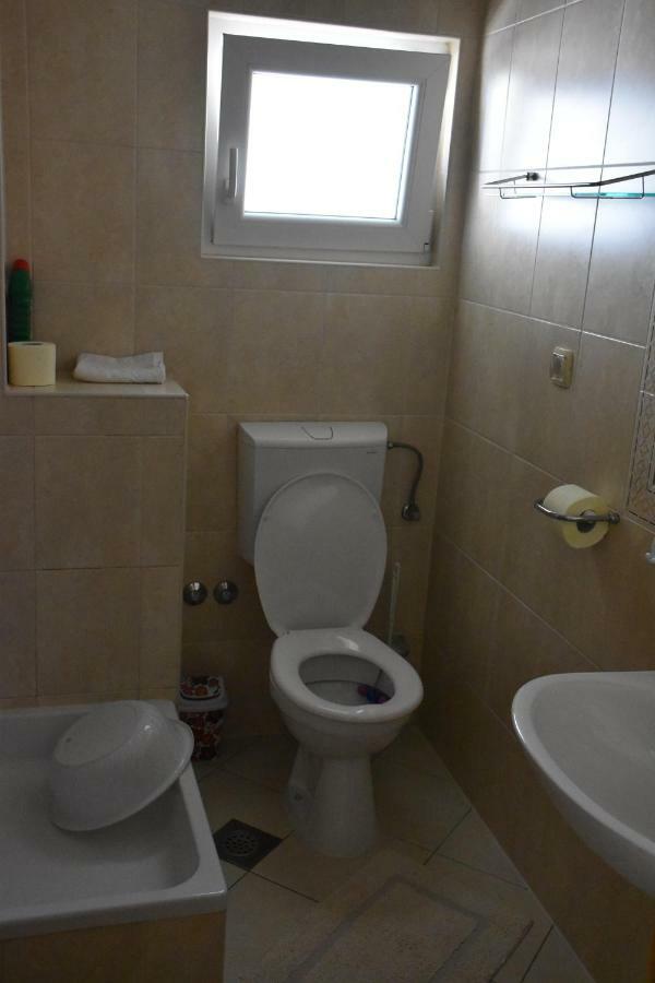 Oasis Of Peace Apartment Оміш Екстер'єр фото